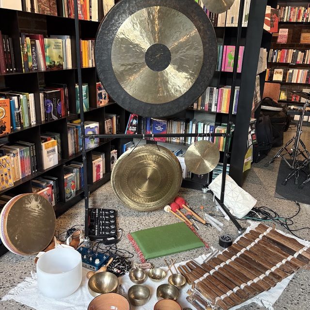 Zhlehtet – Exploring Contemporary Café Culture Through Sound